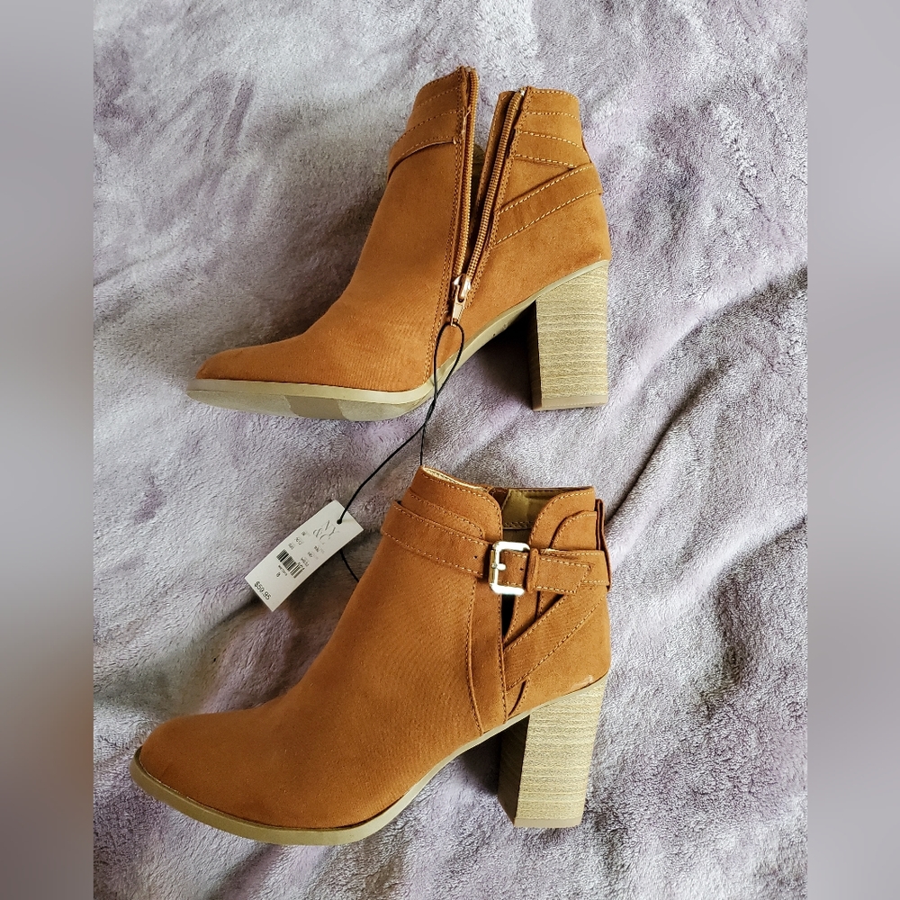 New York & Co booties